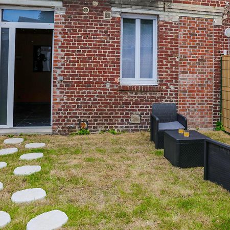 Cinema Prive-Compiegne - Sitivia Margny-les-Compiegne Exterior foto